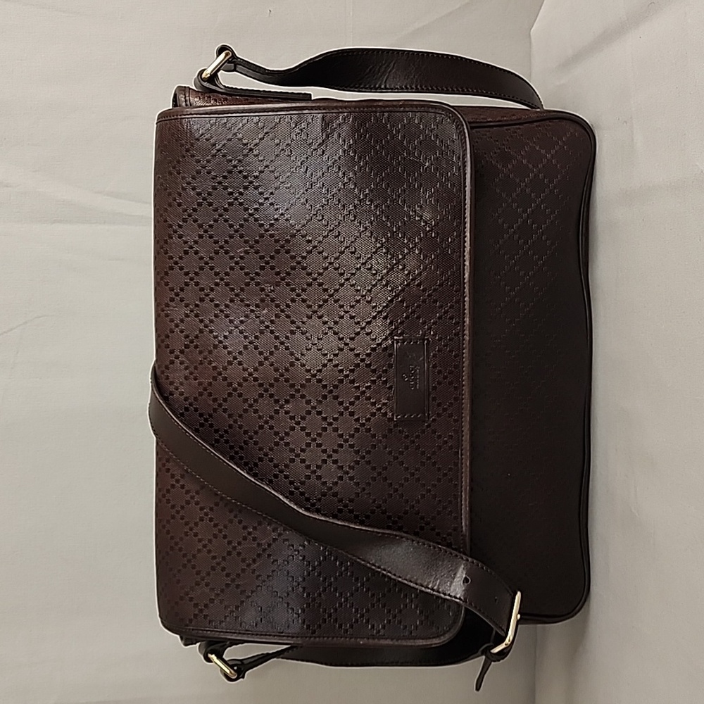 ✨️GUCCI Brown Diamante Leather Messenger Bag - Picture 2 of 16